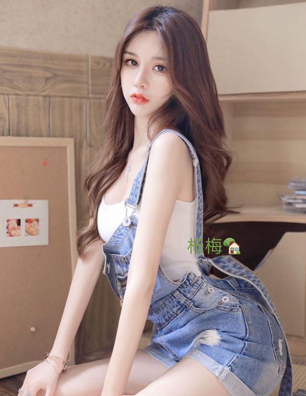 伦敦模特预约伴游